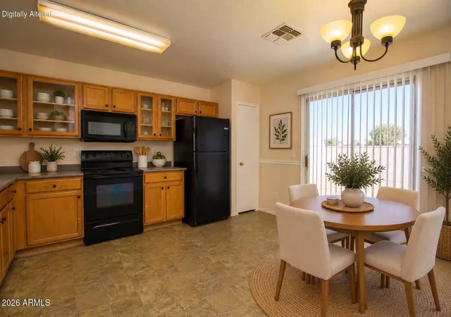 Photo 4 of Single family home for sale at 585 W Jardin Loop, Casa Grande, AZ 85122 | MLS# 7095164 | Listing updated on 2026-10-29