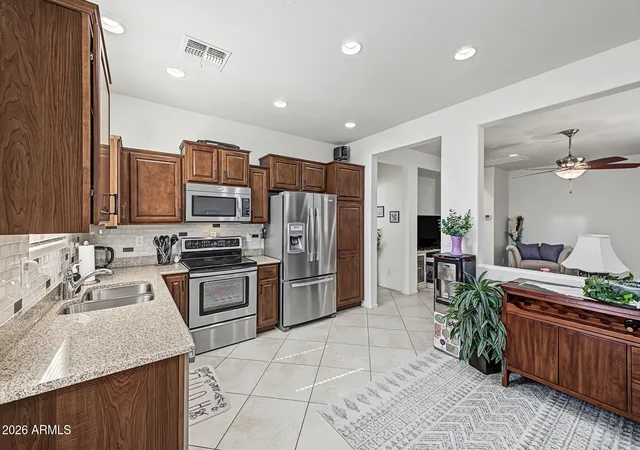 Photo 4 of Single family home for sale at 26181 W Vista N Dr, Buckeye, AZ 85396 | MLS# 7098270 | Listing updated on 2026-10-28