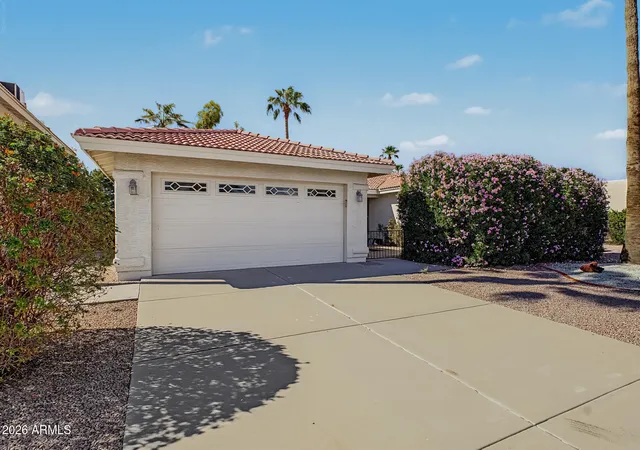 Photo 2 of Single family home for sale at 10129 E Chestnut Dr, Sun Lakes, AZ 85248 | MLS# 7093222 | Listing updated on 2026-10-29