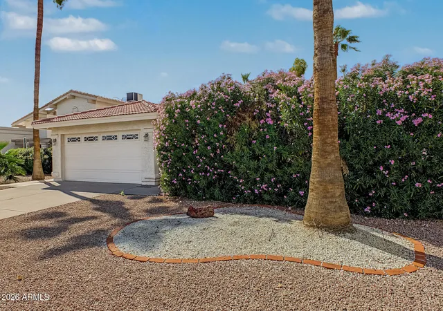 Photo 4 of Single family home for sale at 10129 E Chestnut Dr, Sun Lakes, AZ 85248 | MLS# 7093222 | Listing updated on 2026-10-29