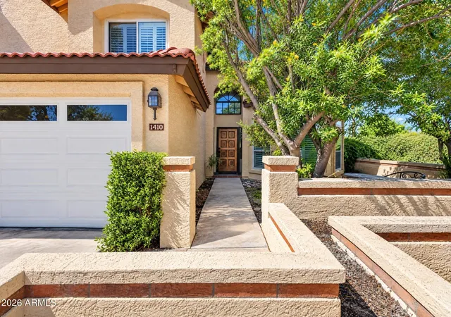 Photo 3 of Single family home for sale at 1410 N Alder Dr, Chandler, AZ 85226 | MLS# 7094612 | Listing updated on 2026-10-27
