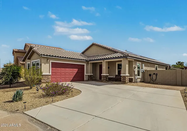 Photo 1 of Single family home for sale at 1071 W Sawgrass Trl, Casa Grande, AZ 85122 | MLS# 7097323 | Listing updated on 2026-10-29