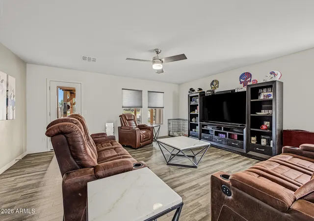Photo 3 of Single family home for sale at 1071 W Sawgrass Trl, Casa Grande, AZ 85122 | MLS# 7097323 | Listing updated on 2026-10-29