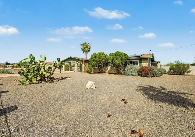 Photo 3 of Single family home for sale at 19044 W Lynwood St, Buckeye, AZ 85396 | MLS# 7093532 | Listing updated on 2026-10-28