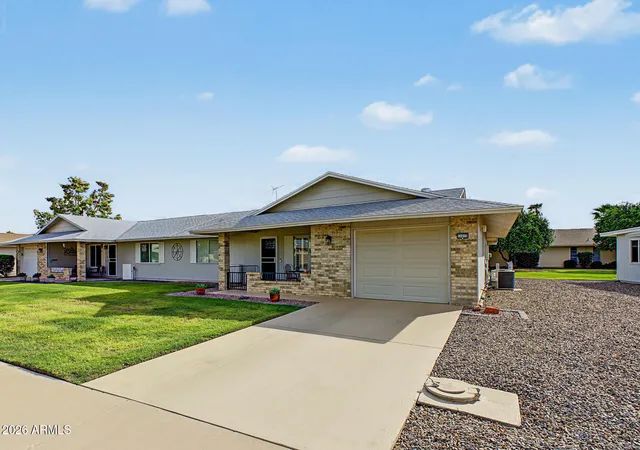 Photo 2 of Sale Pending at 11015 W Kelso Dr, Sun City, AZ 85351 | MLS# 7093551 | Listing updated on 2026-10-28