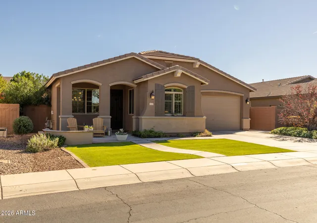 Photo 2 of Single family home for sale at 41125 N Laurel St, San Tan Valley, AZ 85140 | MLS# 7099612 | Listing updated on 2026-10-29