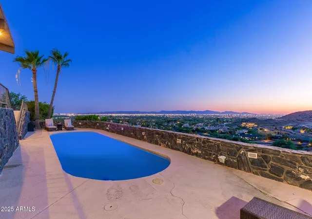 Photo 1 of Single family home for sale at 4002 E Lamar Rd, Paradise Valley, AZ 85253 | MLS# 7094061 | Listing updated on 2026-10-29