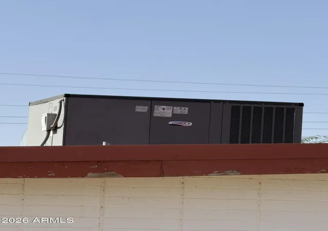 Photo 4 of Sale Pending at 5810 S 21st Drive, Phoenix, AZ 85041 | MLS# 7095016 | Listing updated on 2026-10-28