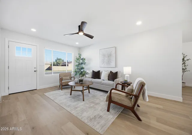 Photo 4 of Single family home for sale at 8014 N 42nd Avenue, Phoenix, AZ 85051 | MLS# 7094827 | Listing updated on 2026-10-29