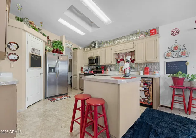 Photo 1 of Single family home for sale at 811 E Washington St, Florence, AZ 85132 | MLS# 7094837 | Listing updated on 2026-10-28