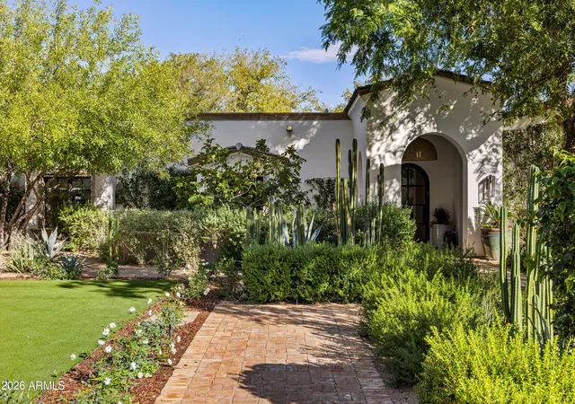 Photo 2 of Single family home for sale at 8331 N 75th Street, Scottsdale, AZ 85258 | MLS# 7095472 | Listing updated on 2026-10-28