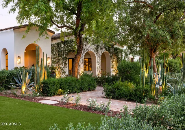 Photo 4 of Single family home for sale at 8331 N 75th Street, Scottsdale, AZ 85258 | MLS# 7095472 | Listing updated on 2026-10-28