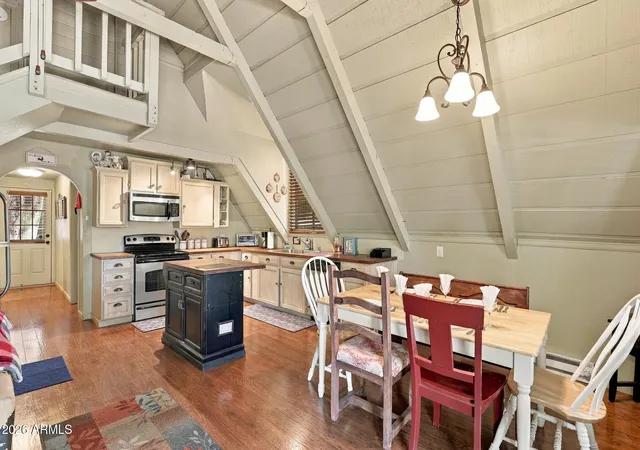 Photo 4 of Single family home for sale at 351 N Sleepy Holw Dr, Payson, AZ 85541 | MLS# 7099618 | Listing updated on 2026-10-29