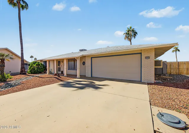Photo 2 of Single family home for sale at 9536 W Briarwood Cir N, Sun City, AZ 85351 | MLS# 7098939 | Listing updated on 2026-10-29