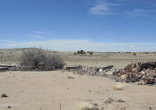 Photo 1 of Land for sale at 300 County Rd N3540 #1, Concho, AZ 85924 | MLS# 7099643 | Listing updated on 2026-10-28
