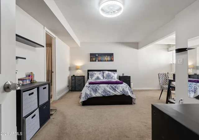 Listing Photo 4 - Condo for sale in building located at 3230 E Pinchot Ave, Phoenix, AZ 85018 - Unit #29