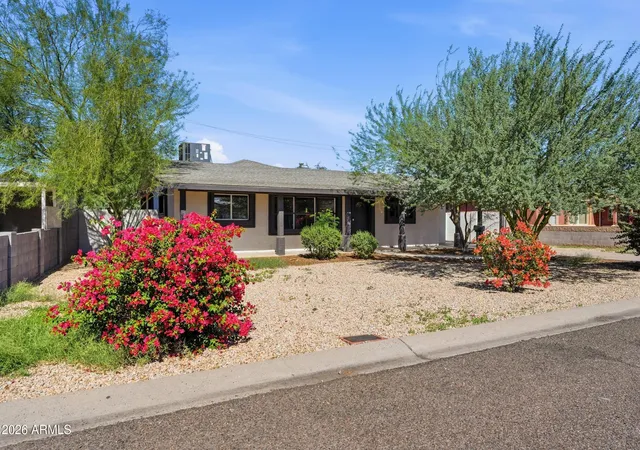 Photo 2 of Single family home for sale at 2936 W Highland Ave, Phoenix, AZ 85017 | MLS# 7097767 | Listing updated on 2026-10-29