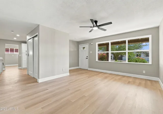Photo 3 of Single family home for sale at 2936 W Highland Ave, Phoenix, AZ 85017 | MLS# 7097767 | Listing updated on 2026-10-29