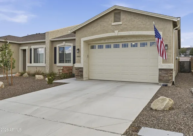 Photo 2 of Townhouse for sale at 6919 E Byron Pl, Prescott Valley, AZ 86314 | MLS# 7097685 | Listing updated on 2026-10-29