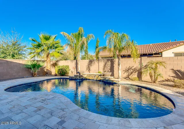 Photo 4 of Sale Pending at 2432 E Mead Dr, Gilbert, AZ 85298 | MLS# 7099037 | Listing updated on 2026-10-28