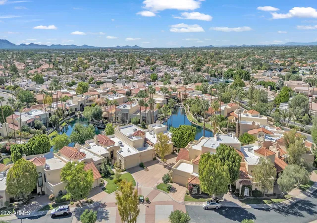 Photo 4 of Townhouse for sale at 10050 E Mountainview Lake Dr #25, Scottsdale, AZ 85258 | MLS# 7097864 | Listing updated on 2026-10-29