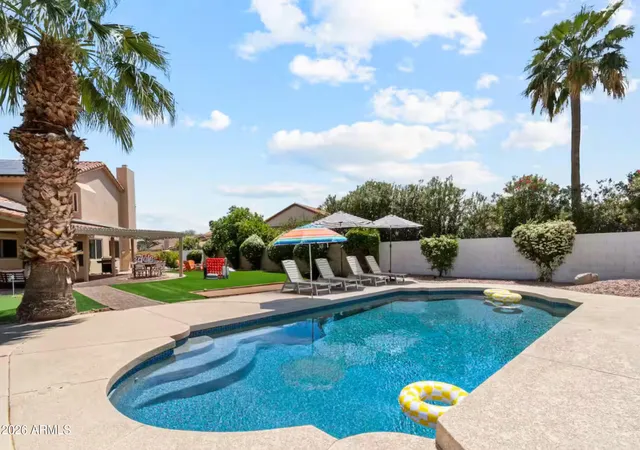 Photo 1 of Sale Pending at 5611 E Claire Dr, Scottsdale, AZ 85254 | MLS# 7099390 | Listing updated on 2026-10-29