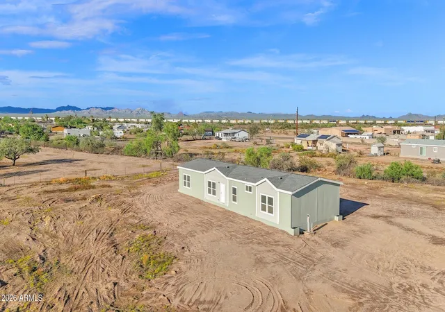 Photo 4 of Manufactured home for sale at 32709 N 223rd Drive, Wittmann, AZ 85361 | MLS# 7098525 | Listing updated on 2026-10-28