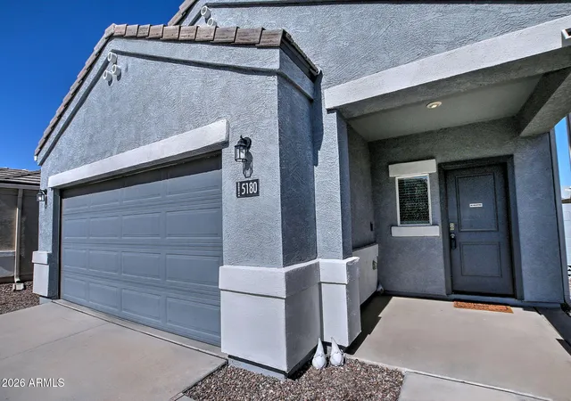 Photo 3 of Single family home for sale at 5180 E Gummite Dr, San Tan Valley, AZ 85143 | MLS# 7098674 | Listing updated on 2026-10-28