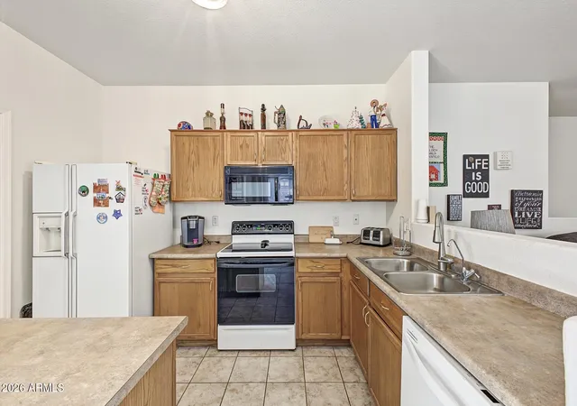 Photo 3 of Single family home for sale at 30224 N Desert Willow Blvd, San Tan Valley, AZ 85143 | MLS# 7099830 | Listing updated on 2026-10-29