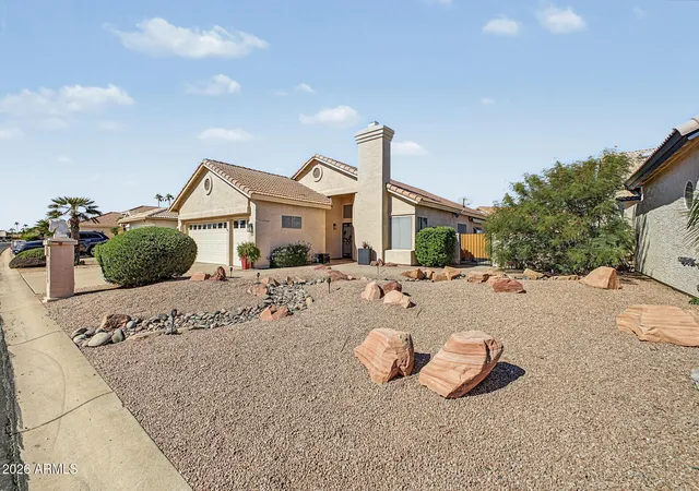 Photo 4 of Single family home for sale at 10624 E Halley Dr, Sun Lakes, AZ 85248 | MLS# 7099148 | Listing updated on 2026-10-29
