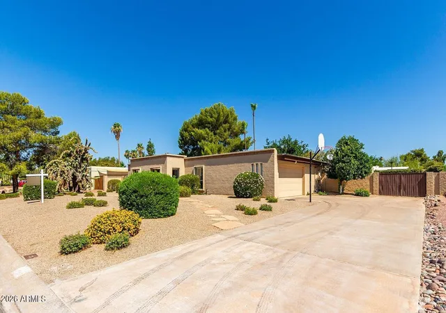 Photo 2 of Sale Pending at 5420 E Charter Oak Rd, Scottsdale, AZ 85254 | MLS# 7099461 | Listing updated on 2026-10-29