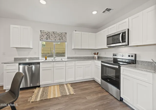Photo 4 of Single family home for sale at 20842 E Black Rock Trl, Mayer, AZ 86333 | MLS# 7099409 | Listing updated on 2026-10-29