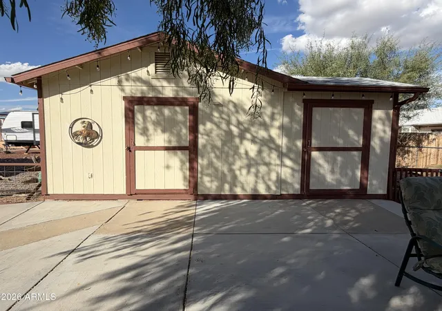Photo 4 of Manufactured home for sale at 30841 S Wandering Way #82, Congress, AZ 85332 | MLS# 7099548 | Listing updated on 2026-10-29