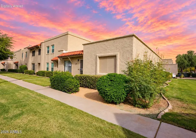 Photo 2 of Townhouse for sale at 5046 N 82nd Street, Scottsdale, AZ 85250 | MLS# 7099790 | Listing updated on 2026-10-29