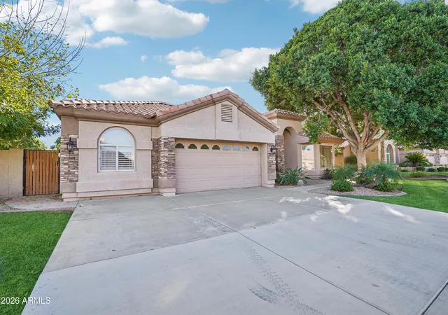 Photo 1 of Single family home for sale at 6401 W Orchid Ln, Chandler, AZ 85226 | MLS# 7099545 | Listing updated on 2026-10-29