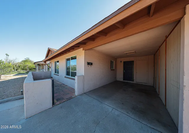 Photo 4 of Single family home for sale at 2041 W Dahlia Dr, Phoenix, AZ 85029 | MLS# 7099527 | Listing updated on 2026-10-29