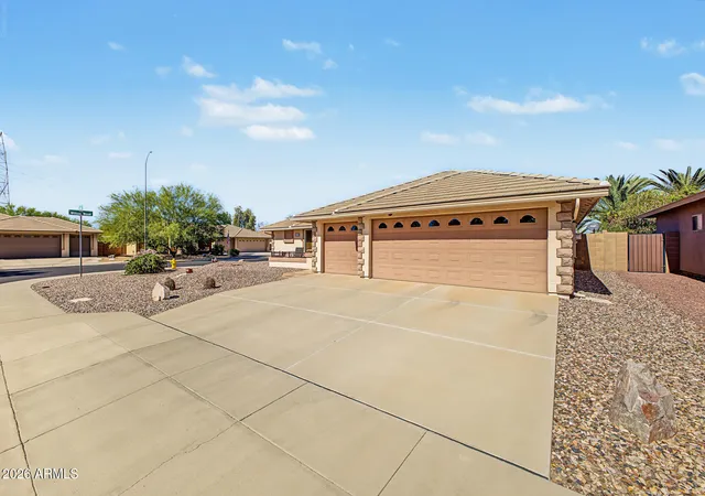 Photo 2 of Single family home for sale at 11022 E Nell Ave, Mesa, AZ 85209 | MLS# 7099661 | Listing updated on 2026-10-29