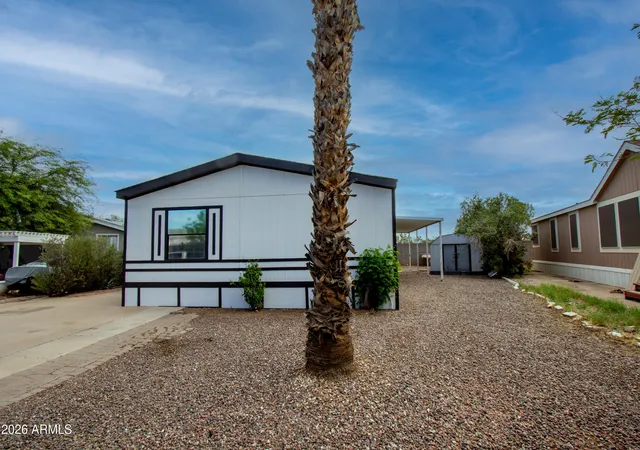 Photo 2 of Manufactured home for sale at 1650 S Arizona Ave #96X, Chandler, AZ 85286 | MLS# 7099731 | Listing updated on 2026-10-29