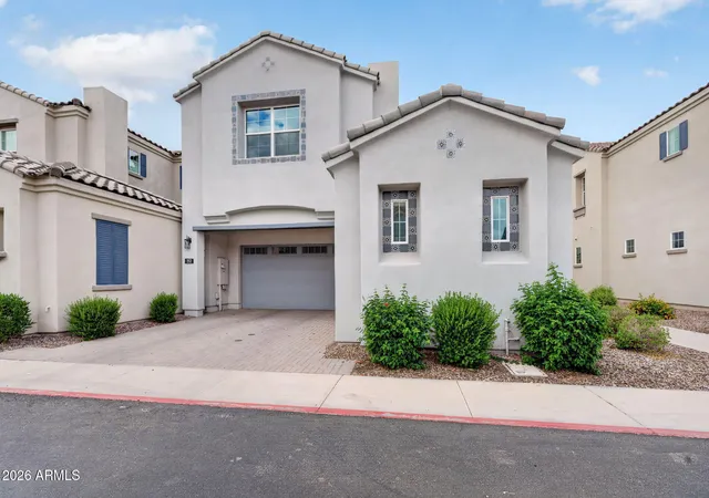 Photo 3 of Single family home for sale at 253 E Balsam Dr, Chandler, AZ 85286 | MLS# 7099668 | Listing updated on 2026-10-29