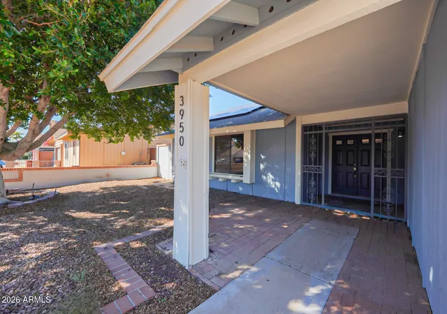Photo 1 of Single family home for sale at 3950 W Hearn Rd, Phoenix, AZ 85053 | MLS# 7099773 | Listing updated on 2026-10-29