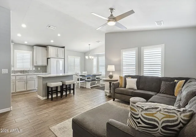 Photo 2 of Manufactured home for sale at 650 N Hawes Rd #3209, Mesa, AZ 85207 | MLS# 7099800 | Listing updated on 2026-10-29