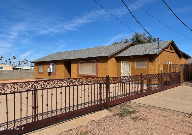 Photo 2 of Single family home for sale at 112 N Signal Butte Rd, Apache Junction, AZ 85120 | MLS# 7099814 | Listing updated on 2026-10-29