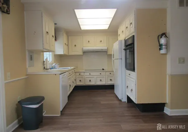 Photo 3 of Townhouse for sale at 57 Fairfield Ln #C, Monroe Township, NJ 08831 | MLS# 2703718R | Listing updated on 2026-09-23