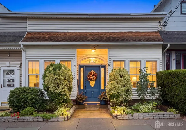 Photo 2 of Single family home for sale at 176 N Broadway St, South Amboy, NJ 08879 | MLS# 2703891R | Listing updated on 2026-09-16