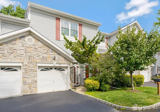 Photo 2 of Townhouse for sale at 29 Catherine Ct, South Amboy, NJ 08879 | MLS# 2703920R | Listing updated on 2026-09-25
