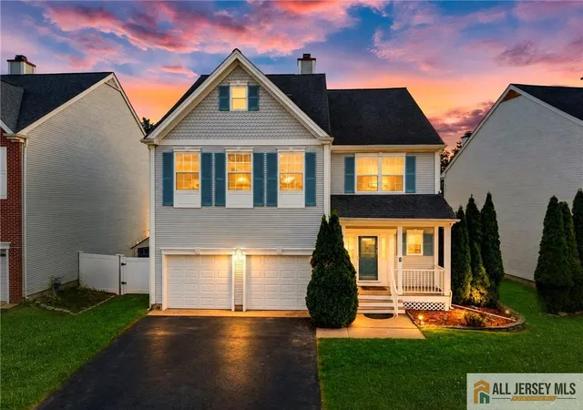 Photo 2 of Single family home for sale at 22 Stanford Dr, Kendall Park, NJ 08824 | MLS# 2770521M | Listing updated on 2026-09-20