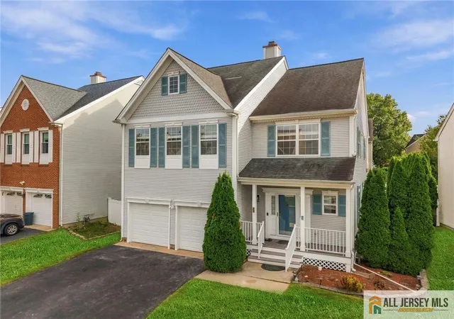 Photo 3 of Single family home for sale at 22 Stanford Dr, Kendall Park, NJ 08824 | MLS# 2770521M | Listing updated on 2026-09-20