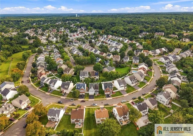Photo 3 of Single family home for sale at 22 Stanford Dr, Kendall Park, NJ 08824 | MLS# 2770521M | Listing updated on 2026-09-20