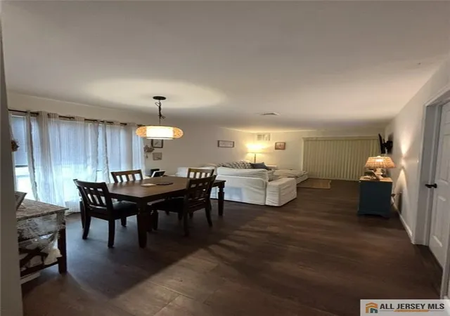 Listing Photo 4 - Condo for sale in building located at 194 Yorkshire Ct, Old Bridge, NJ 08857