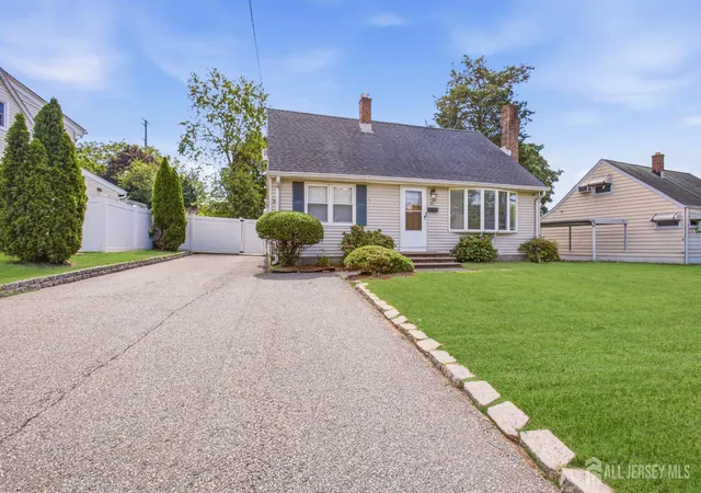 Photo 3 of Single family home for sale at 63 Tunison Rd, New Brunswick, NJ 08901 | MLS# 2703862R | Listing updated on 2026-09-17